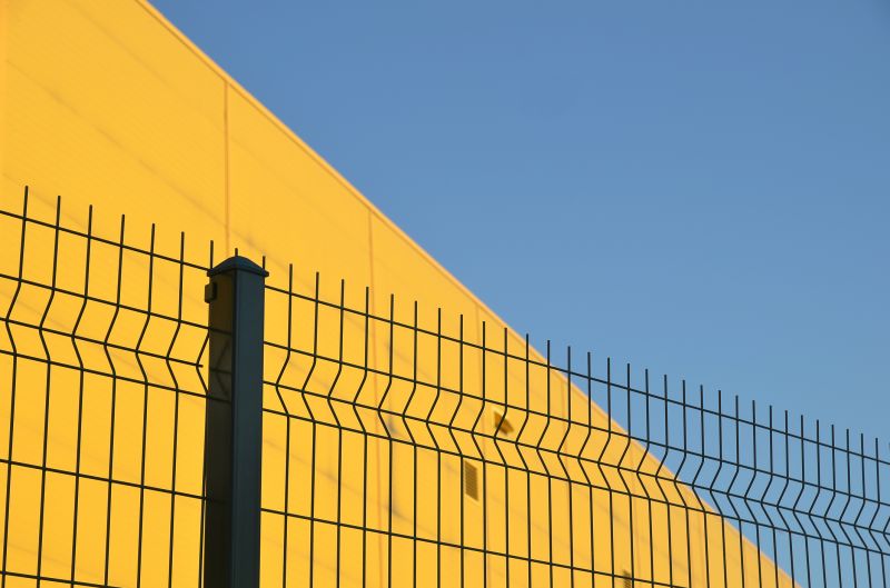 Metal Fence Construction in Grand Rapids, MI