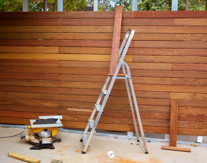 Rail Fence Construction in Pearland, TX