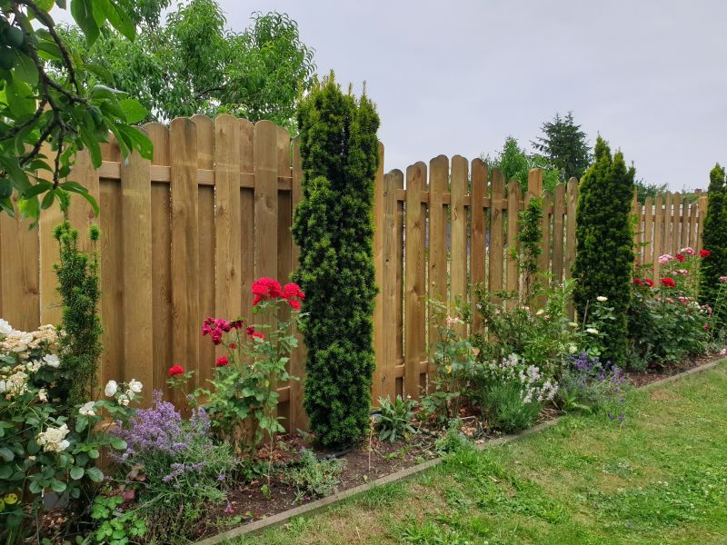 Redwood Fence Installation in Roseville, CA