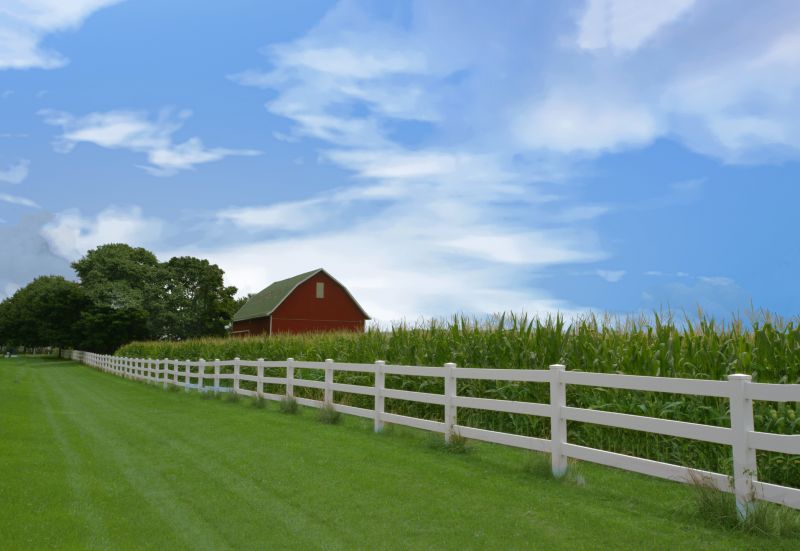 Wooden Farm Fence Installation in Pearland, TX